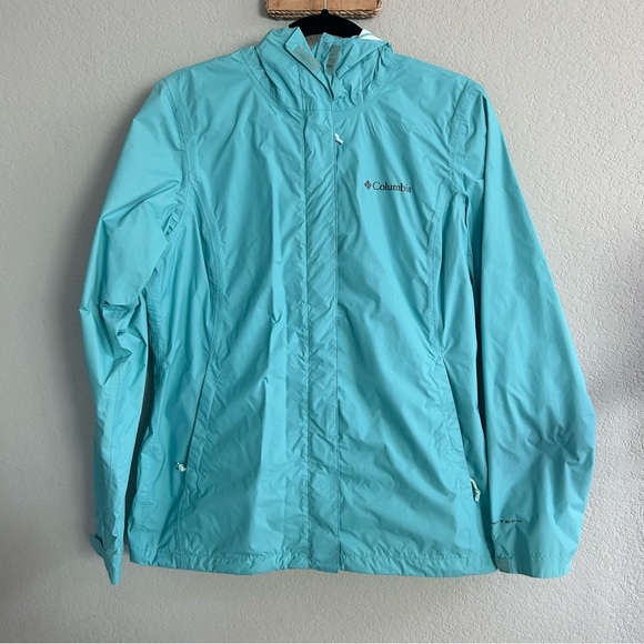 Columbia Jackets & Blazers - Columbia Women’s Rain Jacket